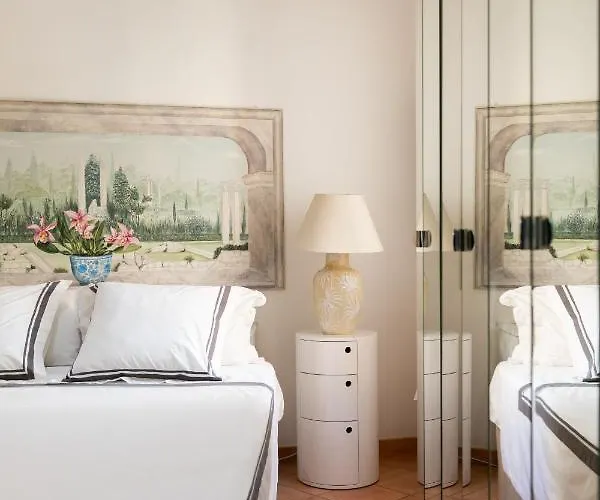 Monti Romantic Sunshine Maisonette *