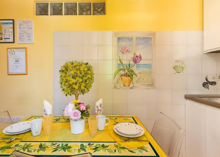 Monti Romantic Sunshine Maisonette * Roma